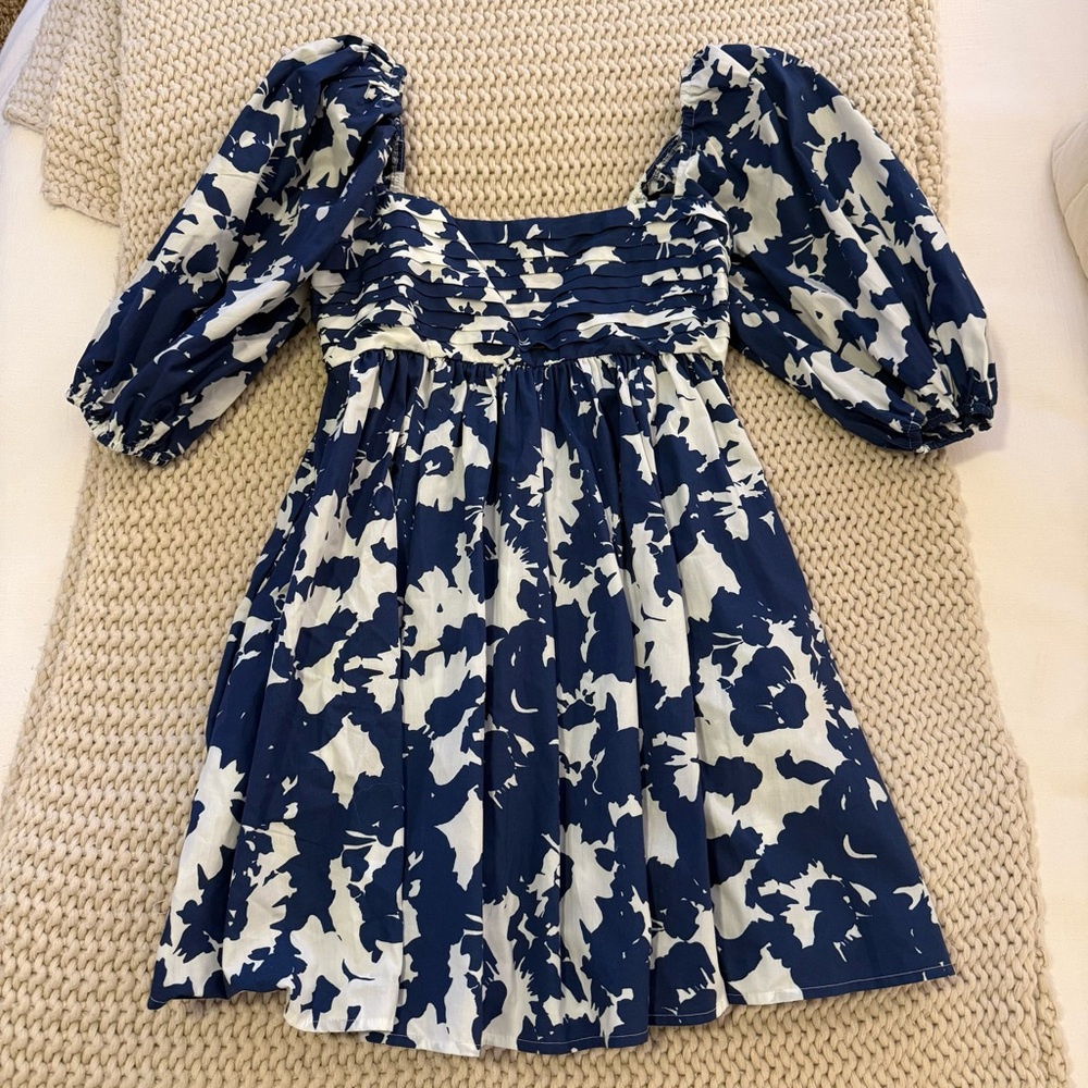 Abercrombie & Fitch Navy and White Dress